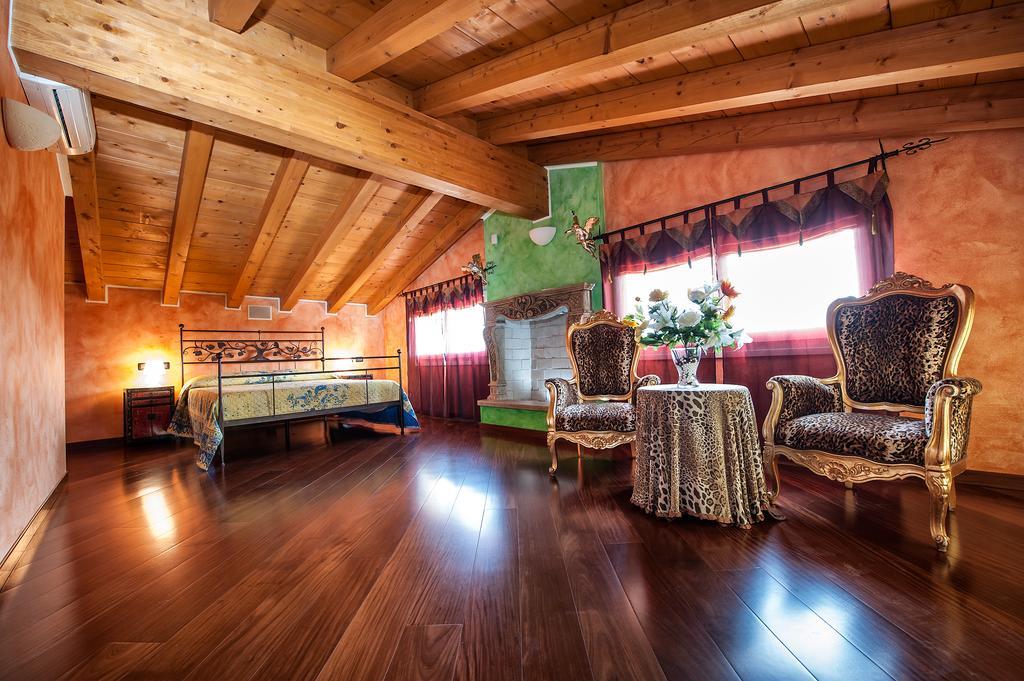 Villa Pace Pozzolengo Pokój zdjęcie