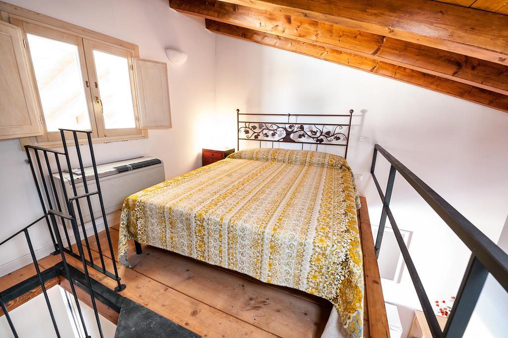 Villa Pace Pozzolengo Pokój zdjęcie