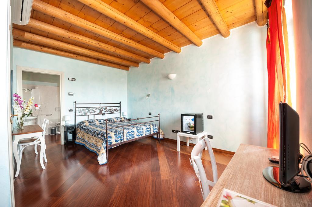 Villa Pace Pozzolengo Zewnętrze zdjęcie